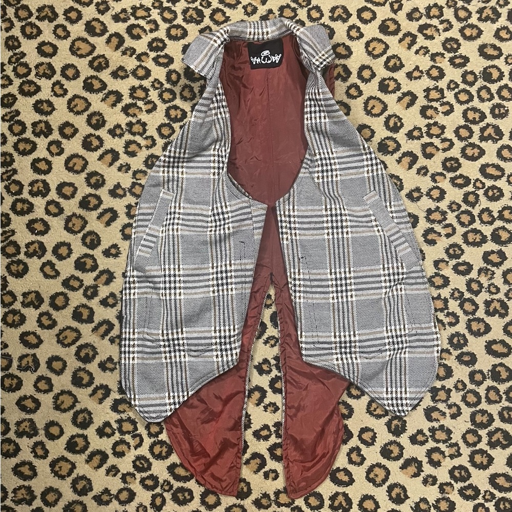 Custom vest - Picture 4 of 6